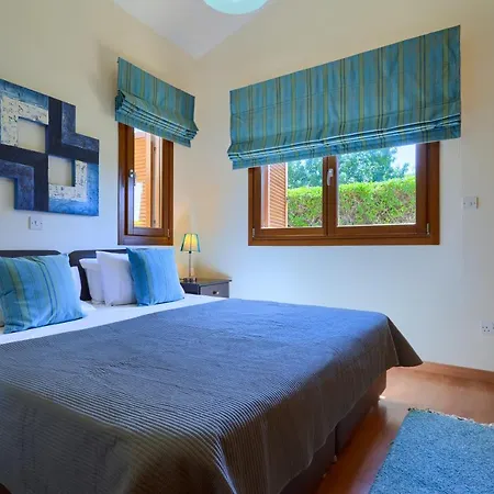 3 Bedroom Villa Madelini With Private Pool, Aphrodite Hills Resort * Kouklia