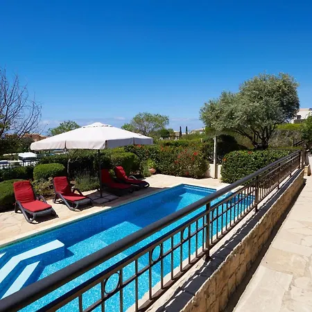 3 Bedroom Villa Madelini With Private Pool, Aphrodite Hills Resort * Kouklia