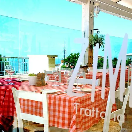3 Bedroom Madelini With Private Pool, Aphrodite Hills Βίλα Κούκλια