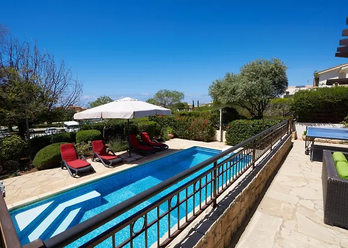 3 Bedroom Madelini With Private Pool, Aphrodite Hills * Kouklia