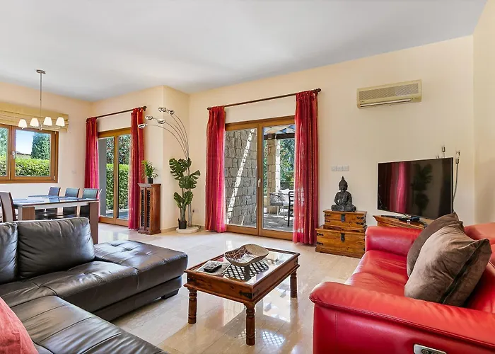 Villa 3 Bedroom Madelini With Private Pool, Aphrodite Hills *